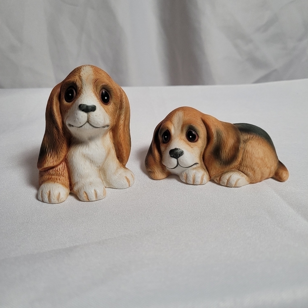 Vintage Homco #1407 Basset Hound Puppy Ceramic Figures Set of 2